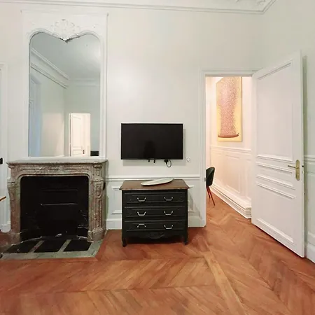L'atrium Foch Apartamento París
