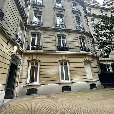 L'atrium Foch
